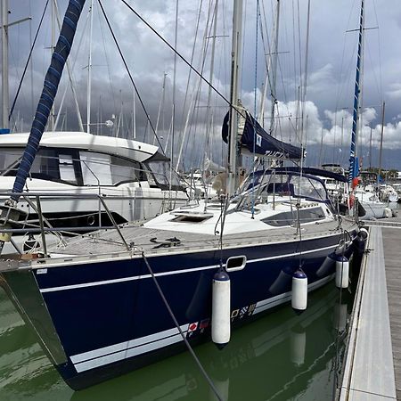 Voilier A Quai Hotel La Rochelle  Buitenkant foto