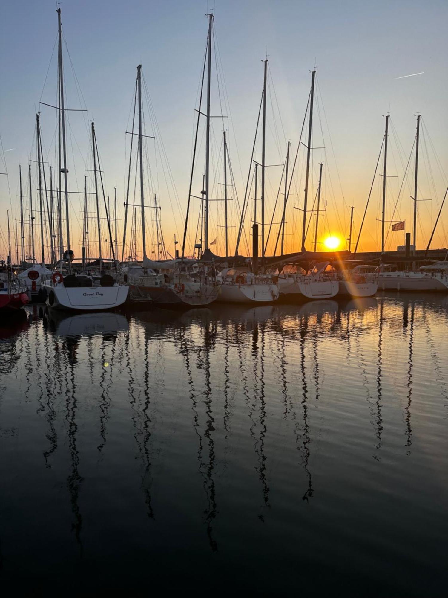 Voilier A Quai Hotel La Rochelle  Buitenkant foto